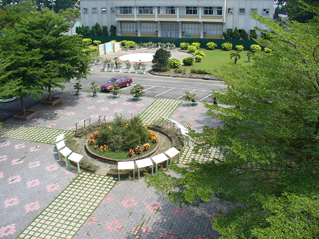 余光中詩園(圓環俯拍之一)
